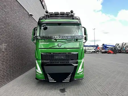 Kamion 0 Volvo FH 540 10X4 TREKKER-BAKWAGEN + FASSI F 2150+L 816 KRAAN/KRAN/CRA (20)