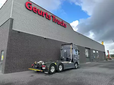 Lastkraftwagen 2024 Scania S660 V8 6X4 B6X4 NB HAAKARM/ABROLLER/CONTAINERSYSTEEM (6)
