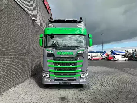 Lastkraftwagen 2024 Scania S660 V8 6X4 B6X4 NB HAAKARM/ABROLLER/CONTAINERSYSTEEM (9)