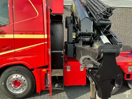 Caminhão 0 Volvo FH 540 8X2 TREKKER + PLAFINGER 58.002 TEC +PJ150 E KRAAN/KRAN/CR (18)