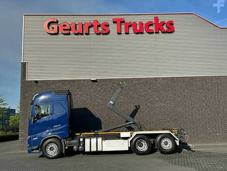 Lastkraftwagen 0 Volvo FH 500 6X2 VDL S-21-6400 HAAKARM / ABROLLKIPPER/ HOOKLIFT (1)