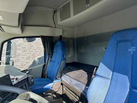 Lastkraftwagen 0 Volvo FH 500 6X2 VDL S-21-6400 HAAKARM / ABROLLKIPPER/ HOOKLIFT (17)