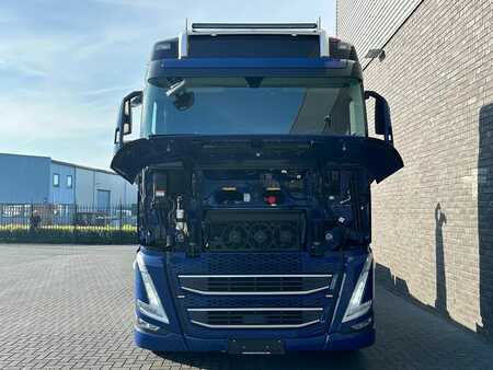 Lastkraftwagen 0 Volvo FH 500 6X2 VDL S-21-6400 HAAKARM / ABROLLKIPPER/ HOOKLIFT (19)