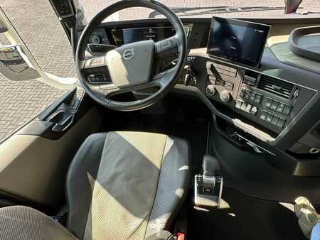 Truck 0 Volvo FH 540 8X4F R TREKKER / BAKWAGEN MET EFFER 1405/8S JIB 6S HD KRA (20)