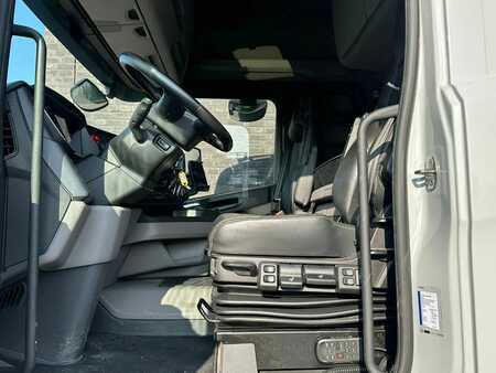 Ciężarówka 0 Scania R540 B8X2*6LB OPRIJWAGEN MET 15 TONS LAADKLEP EN GESLOTEN HUIF M (9)