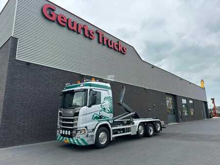 Ciężarówka 2023 Scania R770 8X2 TRIPLE VDL S30-6700 HAAKARMSYSTEEM / ABROLLKIPPER / HOO (2)