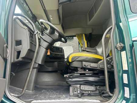 Kamion 0 Volvo FH 16.650 8X4 TREKKER MET PALFINGER PK 165002 G TEC 7 +JIB PJ240 (17)