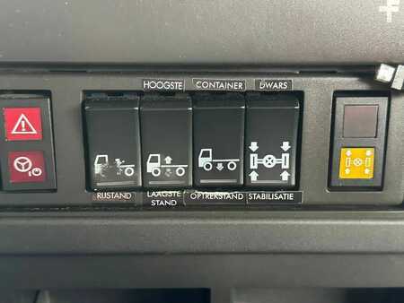Truck 2017 Volvo FMX 460 10X4 VDL S-40-7200 HAAKARMSYSTEEM / ABROLLKIPPER / HOOKL (12)