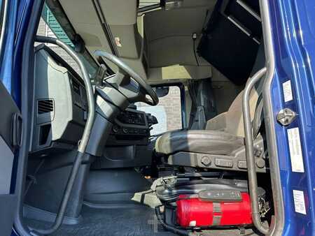 Truck 0 Volvo FH 540 8X4 TREKKER / BAKWAGEN MET PALFINGER PK135.002 TEC7 + JIB (16)
