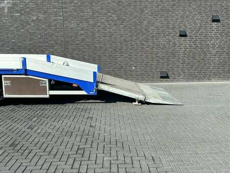 Lastebil 0 MAN TGS 35.510 8X2-6BL OPRIJWAGEN/MACHINE TRANSPORTER/PLATEAU (17)