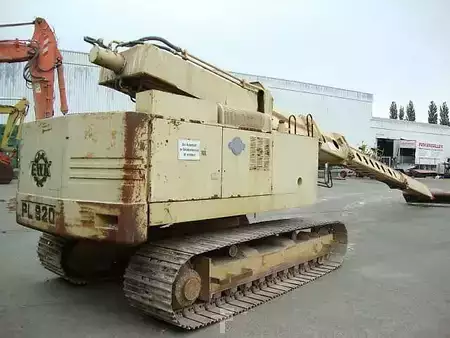 Lánctalpas kotrógép 1991 EWK PLR820R Teleskopbagger (3)