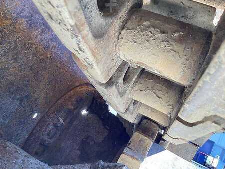 Laderaupe 2010 Liebherr PR 634 (12)