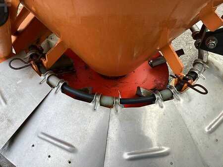 Sonstige 2013 Rauch SA 121 R Typ 4 Salzstreuer hydraulisch angetrieben (11)