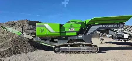 Övrigt 2022 Franzoi Orca FPR 1006 Backenbrecher (1)