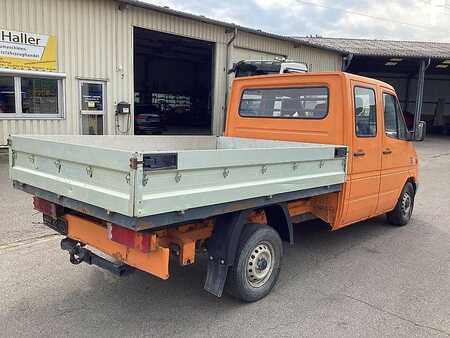 Ostatní 0 Mercedes-Benz Sprinter 211 CDI Pritsche Doka AHK (5)