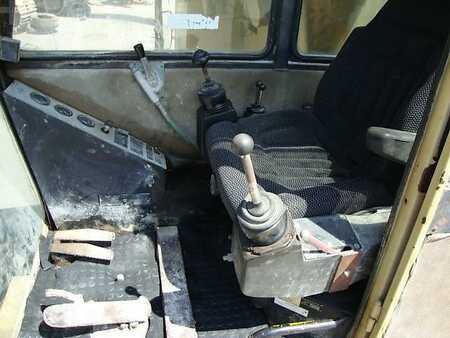 Rupsgraafmachines 1991 EWK PL820R Teleskopbagger (6)