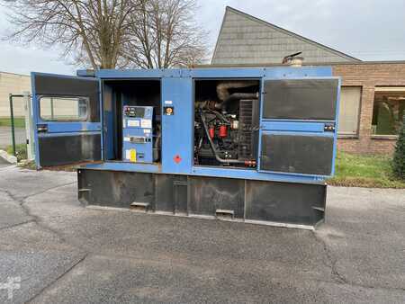 Power Generator 2011 SDMO J165 (1)