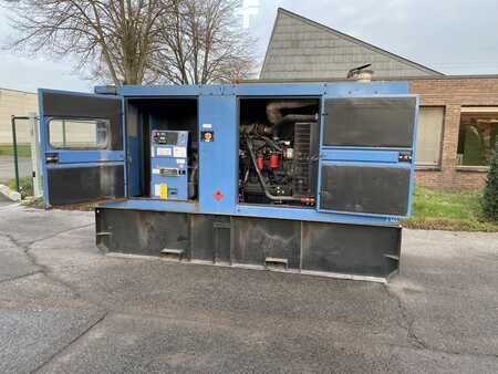 Power Generator 2011 SDMO J165 (2)