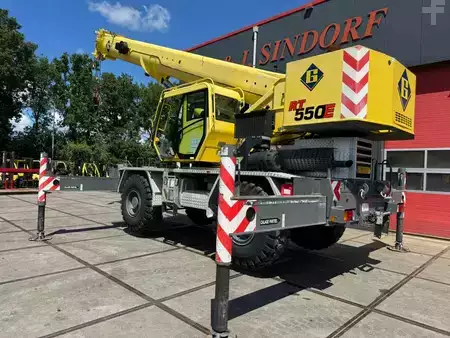 Mobilní jeřáby 2013 Grove RT 550 E (7)