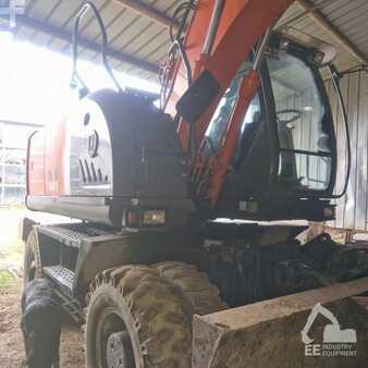 Koparki kołowe 2008 Hitachi ZX 140 W-3 (1)