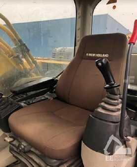 Bæltegraver 2010 New Holland Construction E 305 B (3)