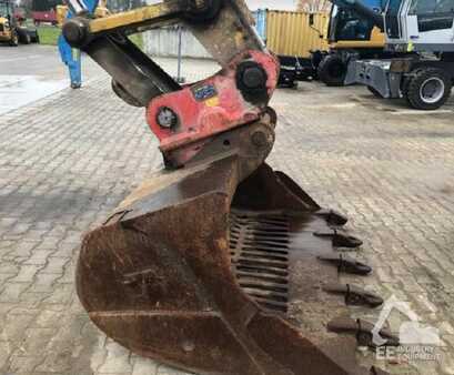 Bæltegraver 2010 New Holland Construction E 305 B (5)