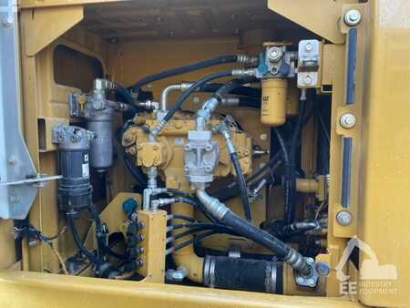 Bæltegraver 2014 Caterpillar 320 EL (6)