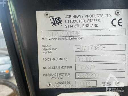 JCB JS 130