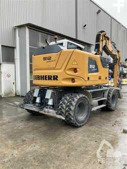 Mobilbagger 2019 Liebherr A 912 COMPACT LITRONIC (10)