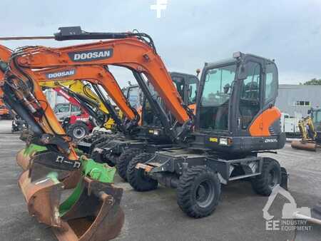 Doosan DX 57 W-5