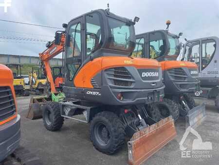 Mobilbagger 2019 Doosan DX 57 W-5 (7)