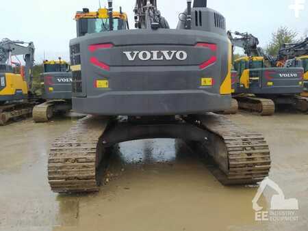 Escavadora de rastos 2018 Volvo ECR 235 EL (10)