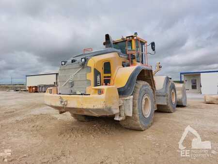 Volvo L 220 H2