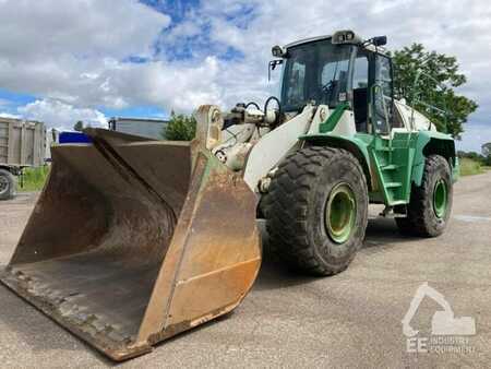 Radlader 2013 Liebherr L 576 (1)