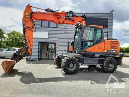 Doosan DX 140 W-5