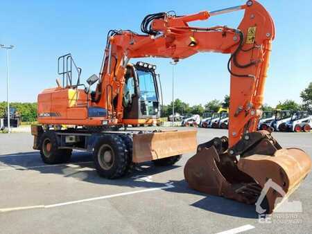 Mobilní bagry 2015 Doosan DX 140 W-3 (1)