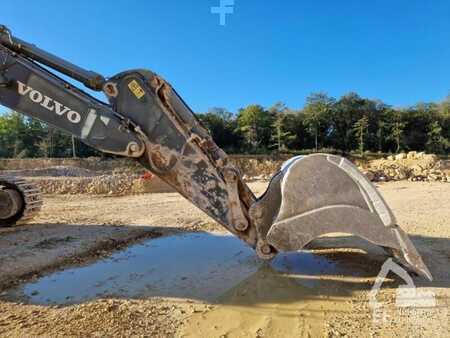 Korečková rýpadla 2010 Volvo EC 700 CL (2)