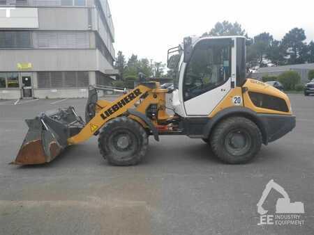 Liebherr L 506 COMPACT