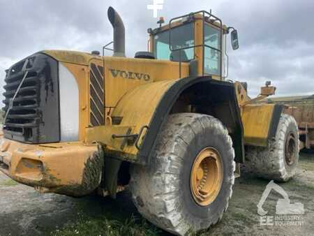 Pale Gommate 2005 Volvo L 220 E (10)