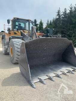 Pale Gommate 2019 Volvo L 220 (1)