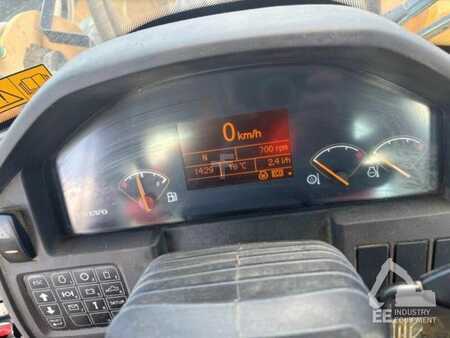 Pale Gommate 2013 Volvo L 150 G (3)