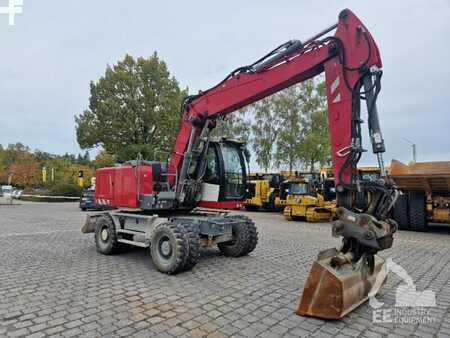 Escavatori gommati 2015 Caterpillar A 918 COMPACT LITRONIC (1)