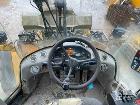 Radlader 2007 Volvo L 90 F (2)