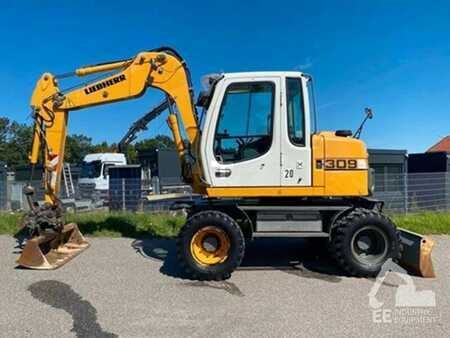 Kerekes kotrógép 2009 Liebherr A 309 LITRONIC (1)