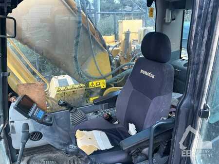 Kettenbagger 2018 Komatsu HB 215 LC-2 (4)