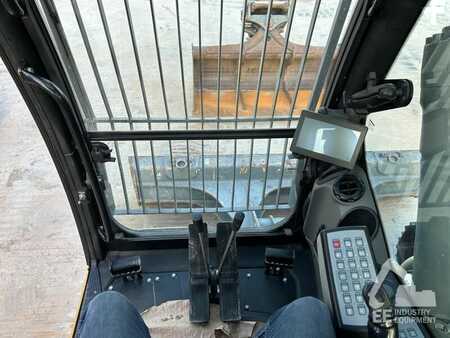 Escavadora de rastos 2021 Liebherr R 920 COMPACT LC (2)