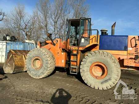 Kolové nakladače 2000 Fiat-Hitachi W 270 (7)