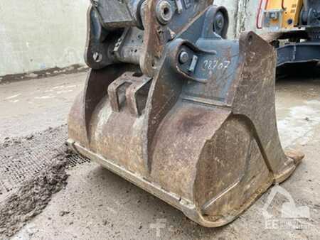 Korečková rýpadla 2021 Liebherr R 956 HD (9)