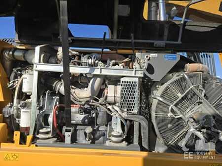 Escavadora de rastos 2021 Liebherr R 920 COMPACT LC (8)