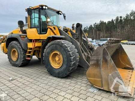 Radlader 2019 Volvo L 120 H (1)